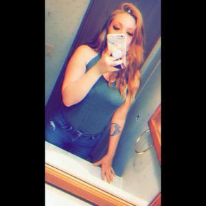 Meet your Posher, Dakota